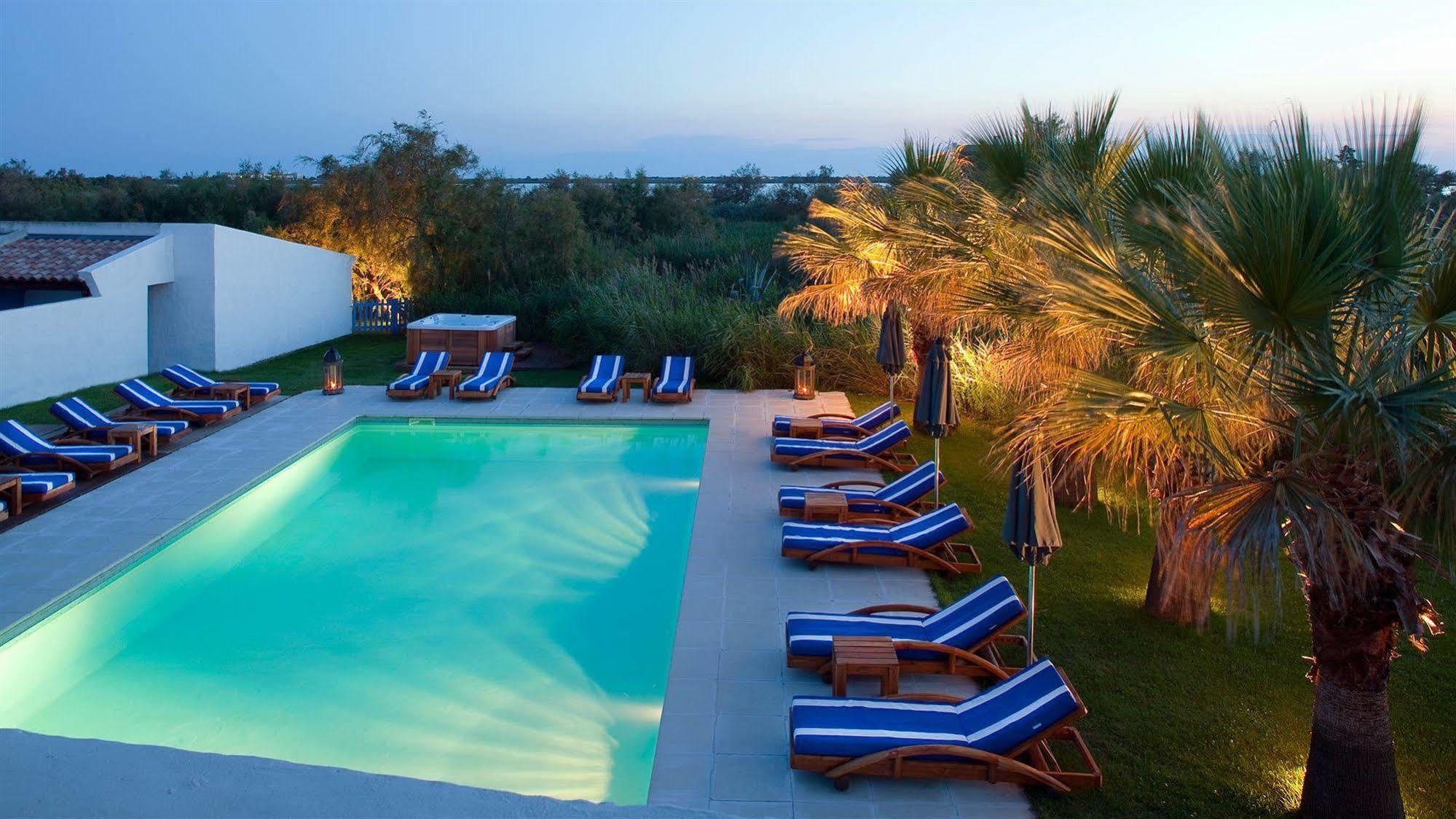 Mangio Fango Hotel Et Spa Saintes-Maries-de-la-Mer Exterior photo